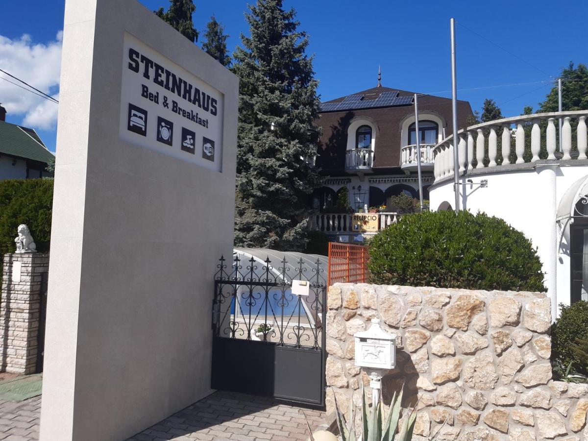 Steinhaus Bed & Breakfast Keszthely Exteriör bild
