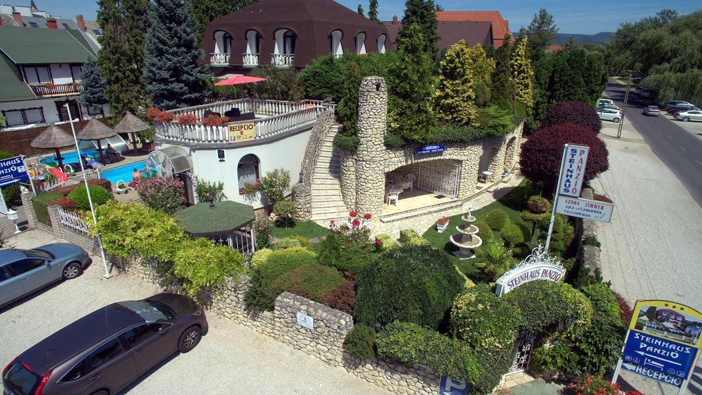 Steinhaus Bed & Breakfast Keszthely Exteriör bild