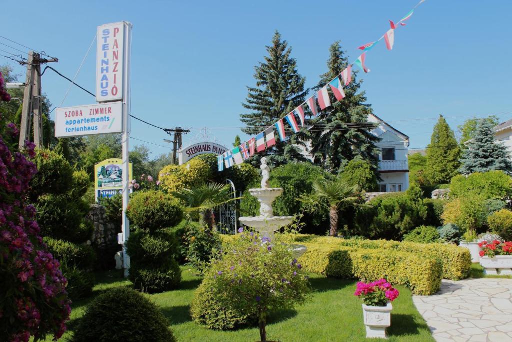 Steinhaus Bed & Breakfast Keszthely Exteriör bild